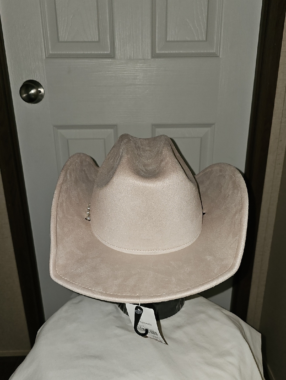 Cato Women's OS Light Pink Western Cowboy Hat with Faux Pearl Accents New - Picture 4 of 13